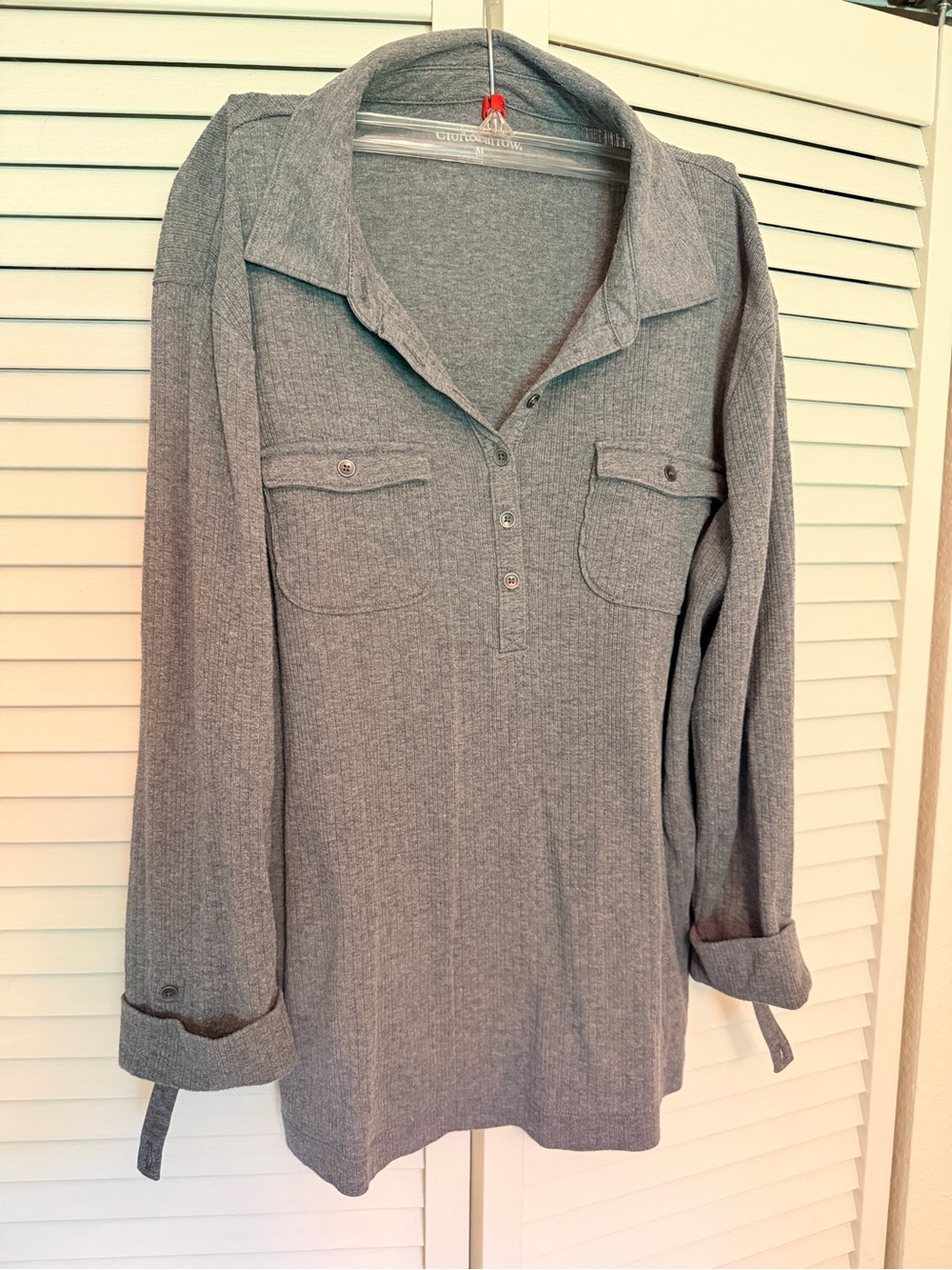 croft & barrow Gray Long-Sleeve Button-Placket Collared Top